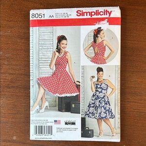 Simplicity Vintage style sun dress sizes 10 - 18. Dresses new uncut